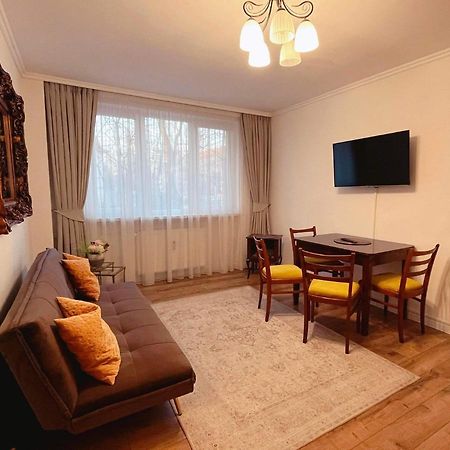 Niran Apartament Oradea Bagian luar foto