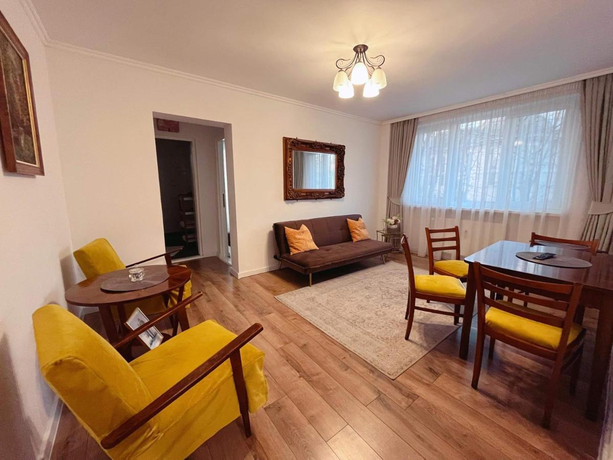Niran Apartament Oradea Bagian luar foto